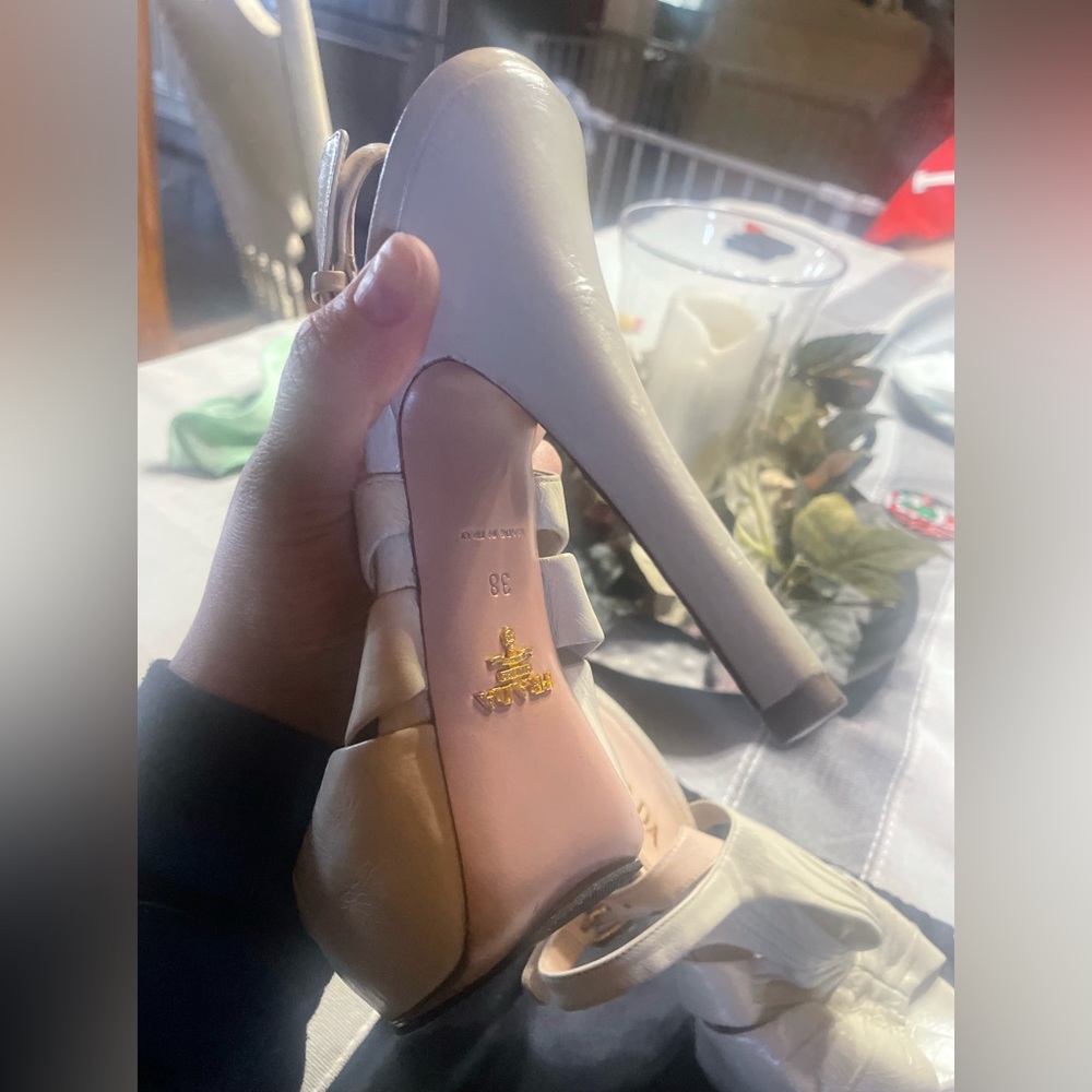 Prada Cream leather 5” heels - Picture 3 of 11